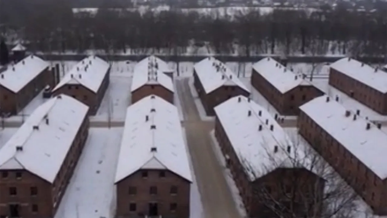 70 de ani de la eliberarea lagărului Auschwitz: Cum arată acum fosta tabără de concentrare - IMAGINI filmate cu DRONA
