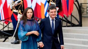 Mesajul lui Nicușor Dan pentru Emmanuel Macron după dineul oficial de la Palatul Élysée