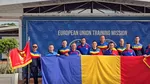 Militarii români aflați în misiune în Africa susțin Echipa Națională