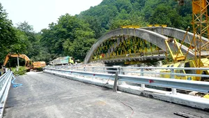 CNAIR a desemnat constructorul podului peste Dâmboviţa, de pe DN 73.  Cel vechi datează din 1886