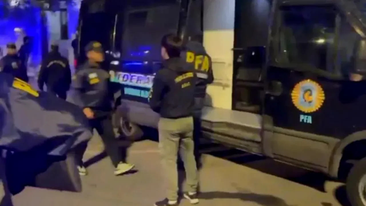 Crime motivate de ură în Buenos Aires: trei femei au ars de vii în somn 