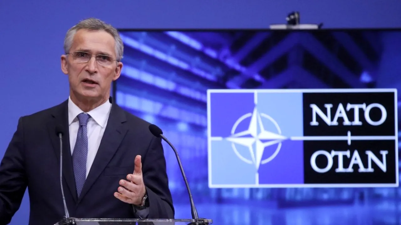 Jens Stoltenberg: NATO va consolida flancul de sud-est, inclusiv prin poziţionarea de trupe în România