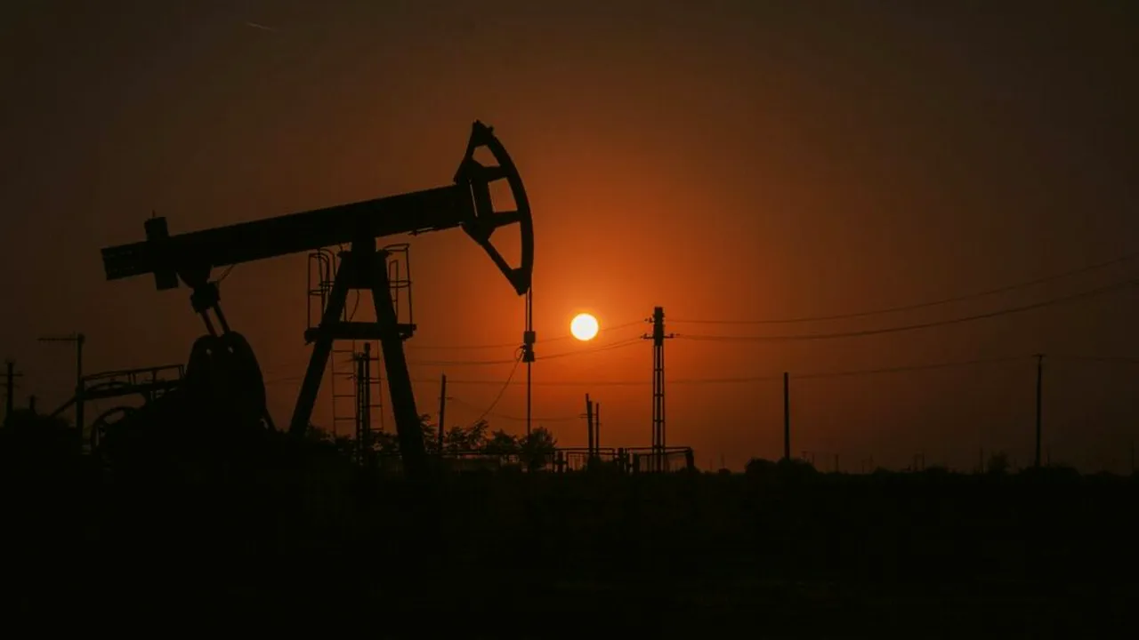 Rezervele de petrol ale SUA au ajuns la cel mai scăzut nivel din ultimele trei decenii