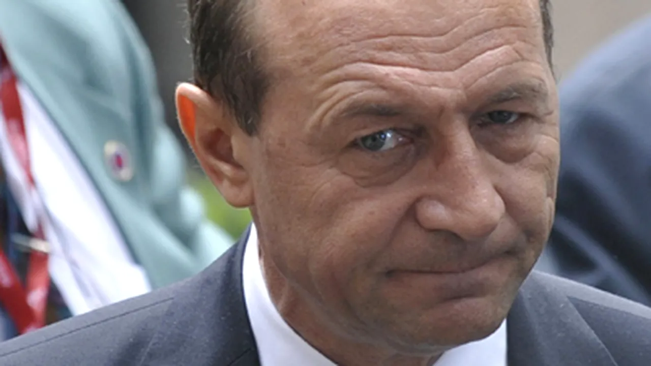 Băsescu graţiază 3 persoane