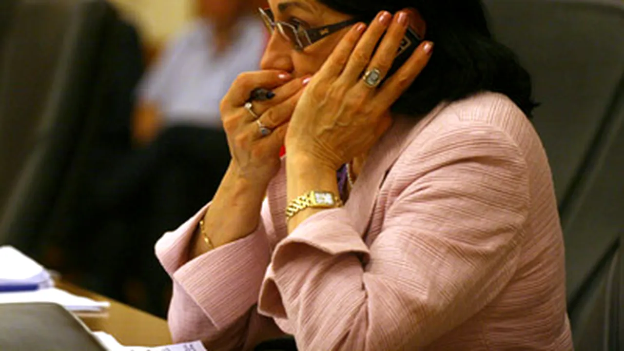 Andronescu nu va aplica ordinul de numire a directorilor de şcoli - surse