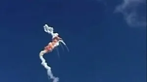 Explozie spectaculoasă a unei rachete spaţiale pe cerul Indiei - VIDEO