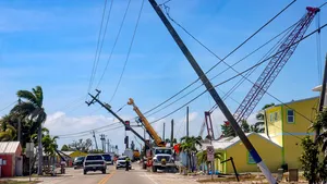 Milioane de persoane din Florida, încă fără curent electric după uraganul Milton