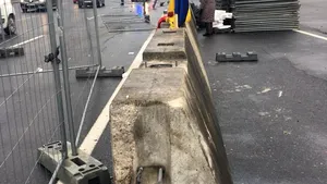 Firea nu a mai dat nicio explicaţie. Şedinţa CGMB, privind târgul din Piaţa Victoriei, fără cvorum. Consilierii PSD nu s-au prezentat 