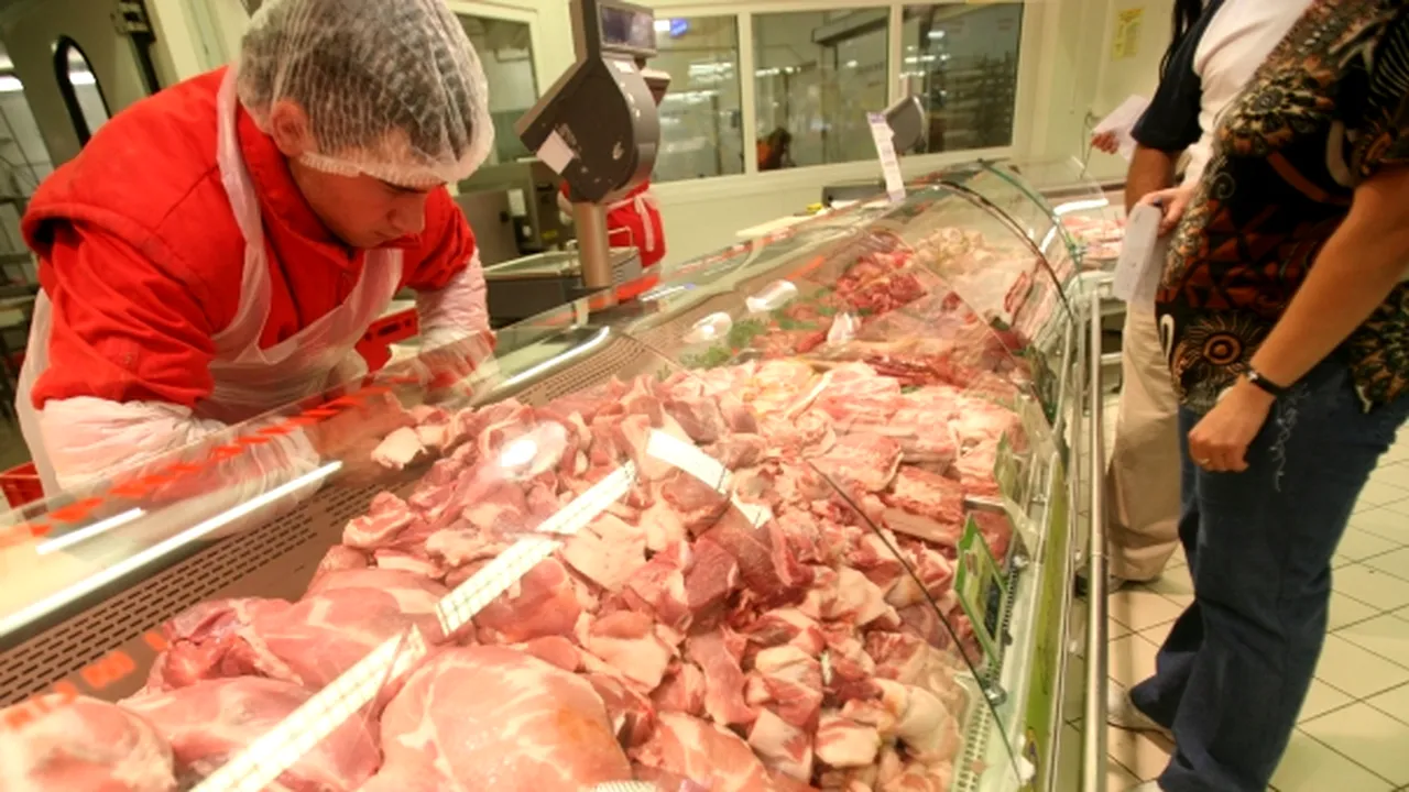 Românii consumă mai multă carne decât ucrainenii şi ruşii