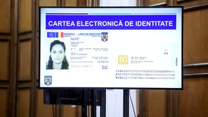 Vechiul buletin dispare treptat. Ce se schimbă pentru români odată cu extinderea cărții electronice de identitate