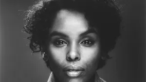 Noora Noor şi-a anulat turneul din această vară, care includea şi concertul din România