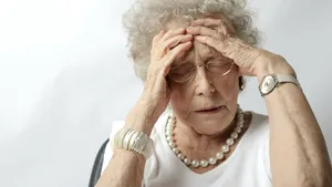 O bacterie comună din ochi ar putea provoca boala Alzheimer
