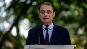 Luca Niculescu: My preference is for a political government