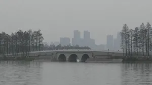 Jurnalul Corinei din China, episodul 11: “Autorităţile au relaxat măsurile de siguranţă iar de 1 mai, oamenii au o vacanţă de cinci zile”