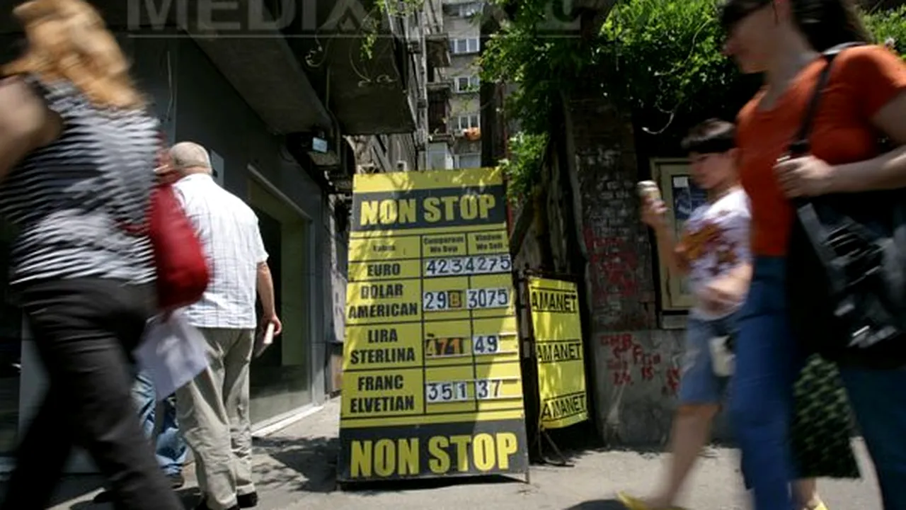 Doi bărbaţi au furat 100.000 de euro de la o casă de schimb valutar din zona Unirii din Capitală. Jaful a fost făcut în timpul unei pene de curent