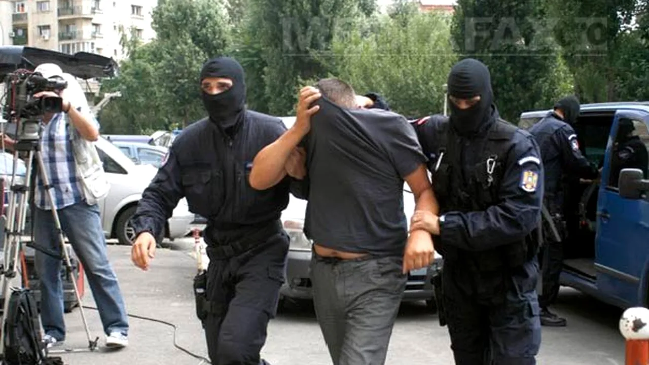 Aproximativ 40 de persoane vor fi reţinute în dosarul evaziunii de peste 40 milioane de euro
