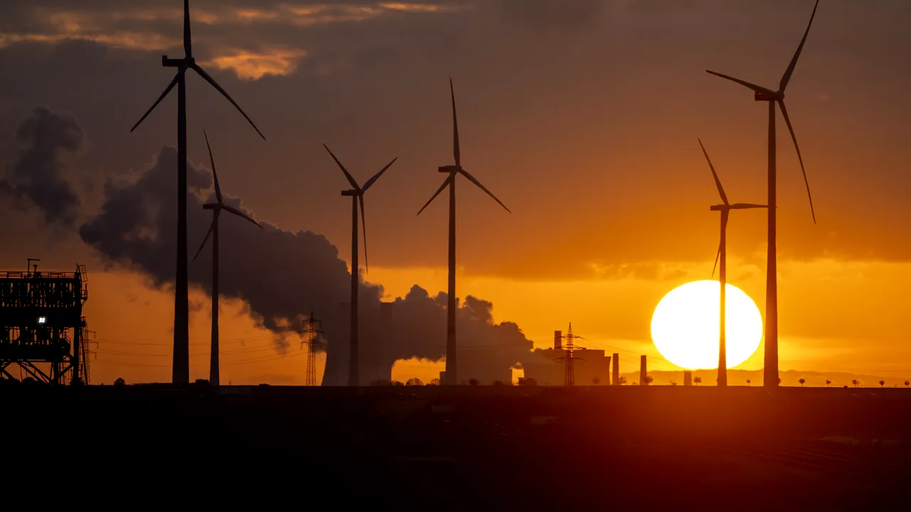 Un om de ştiinţă avertizează că încălzirea globală se accelerează. Unii experţi spun că afirmaţiile lui sunt exagerate