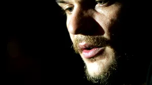 Tudor Chirilă, mesaj pentru Orban şi Iohannis: „De ce disperarea preoţilor de a sluji este mai ascultată decât disperarea actorilor de a juca?”