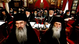 Patriarhia: Băsescu a făcut Papei o invitaţie de stat, una la nivel de biserică cere avizul Sf.Sinod