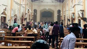 ALERTA se menţine. 140 de persoane căutate activ pentru atacurile teroriste din Sri Lanka. Bisericile şi moscheile, închise 