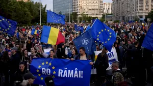 Marș pro-Europa la București de 9 Mai. Organizatorii cer susținerea democrației și a parcursului european al României