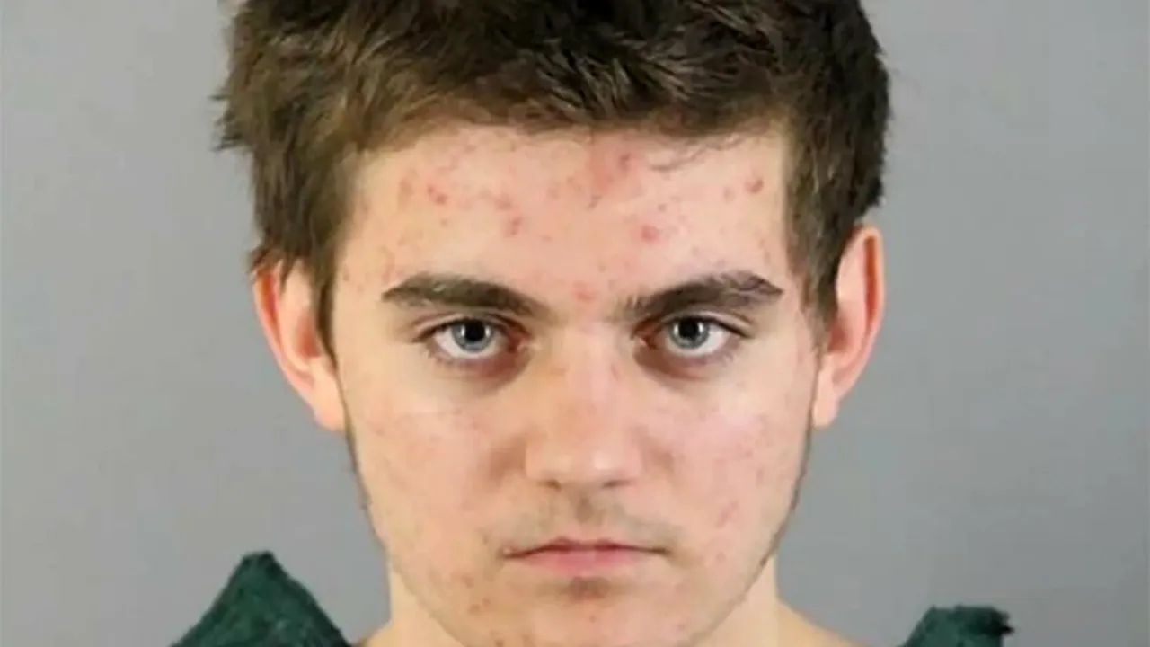 Un adolescent din Wisconsin și-a ucis părinții într-un complot de asasinare a președintelui Trump