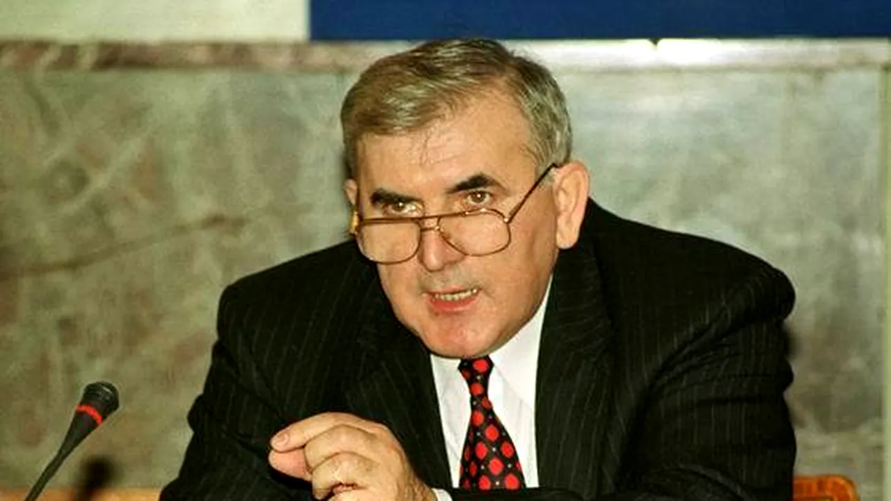 8 decembrie 1991 - Prima Constituţie postrevoluţionară