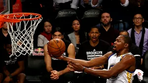 Kevin Durant, transferat la Houston Rockets. Tranzacție în premieră în NBA, cu 7 echipe implicate
