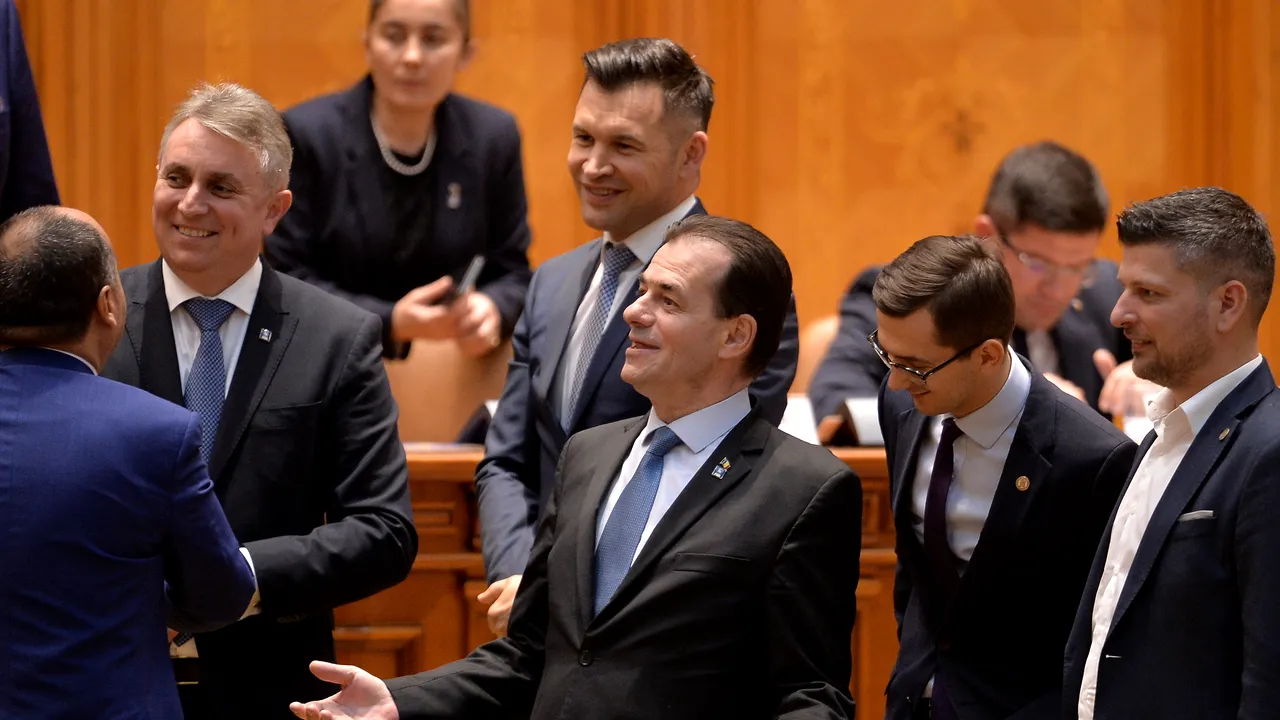 Lelia Munteanu: PNL împarte indulgenţe „trădătorilor” care au înlesnit votarea  Guvernului Orban