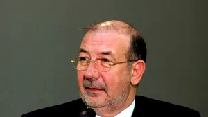 BNR ar putea să scadă rezervele minime înainte să vină banii de la FMI