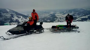 Bărbat mort în Bucegi. Salvamontul a intervenit în 6 minute: „Un om al muntelui, pe care îl ştiam, a murit în braţele noastre”