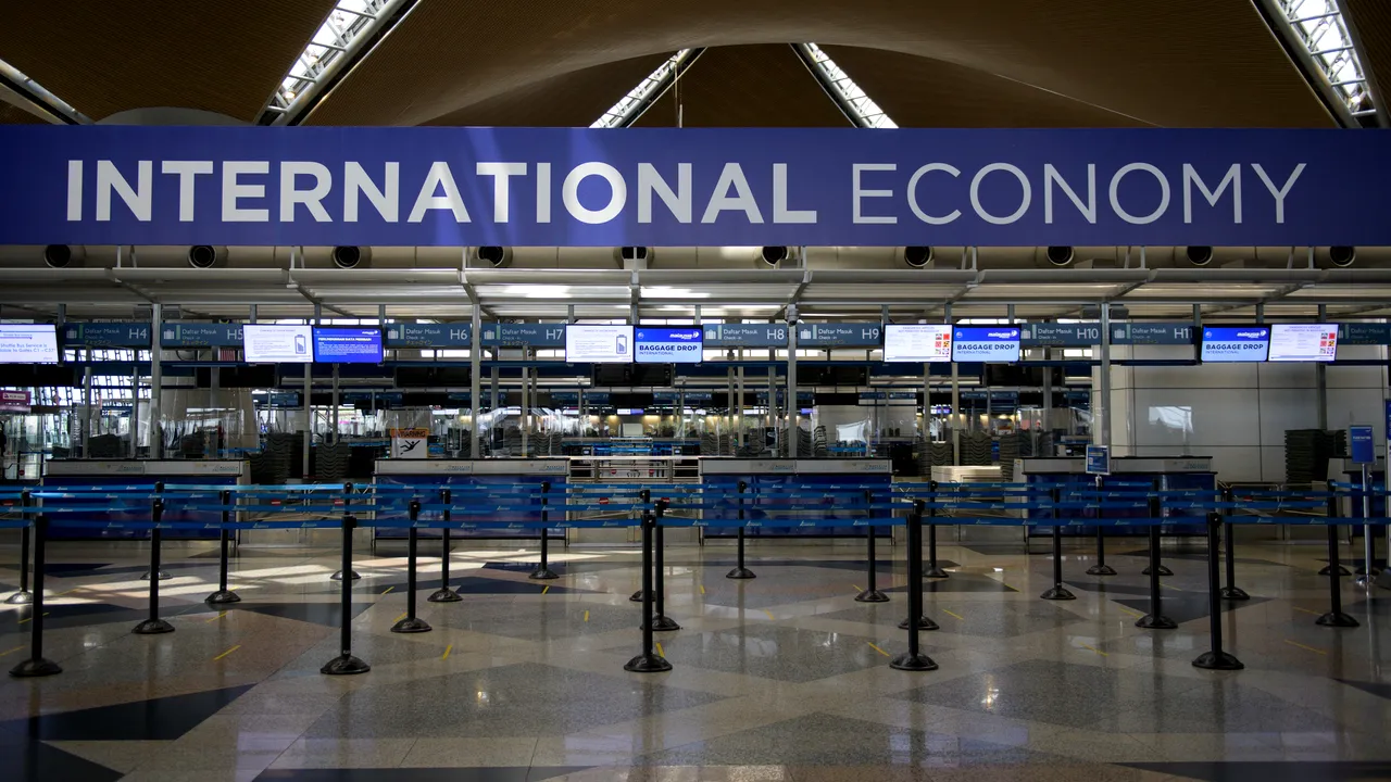Pierdem bani pentru că nu călătorim. Organizaţia Mondială a Turismului anunţă o statistică dureroasă pentru economia globală