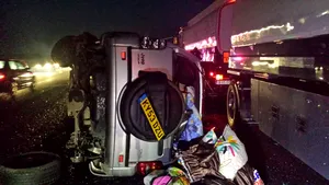 ACCIDENT GRAV pe DN1, în Prahova. 10 persoane sunt rănite, printre care 4 copii. Traficul este îngreunat. FOTO, VIDEO