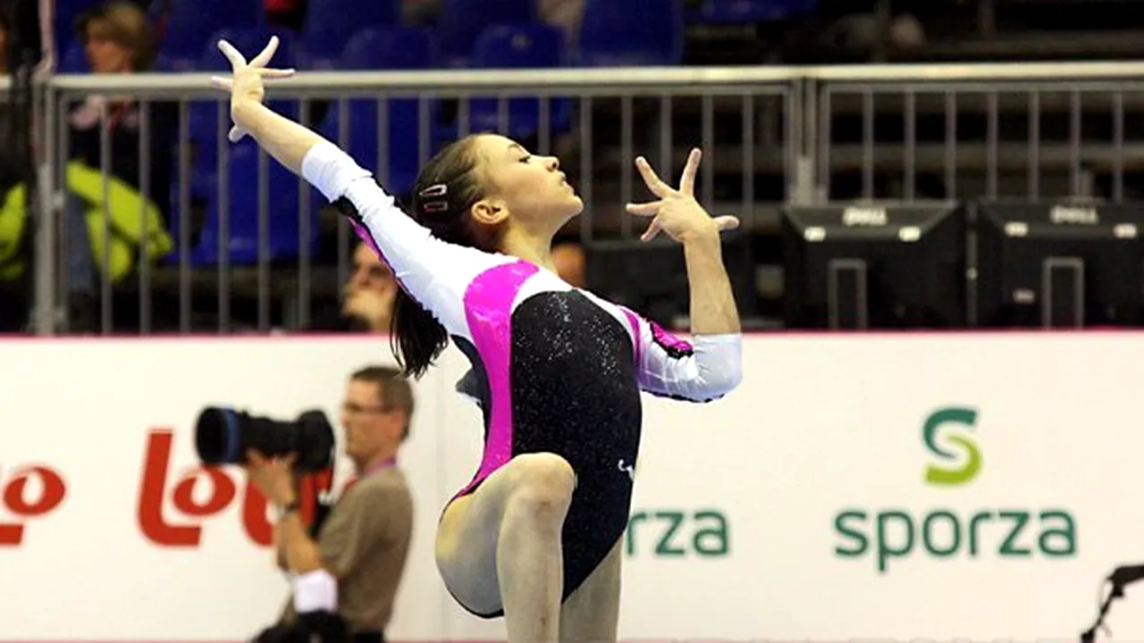 Gimnastele junioare, patru medalii în finalele pe aparate la CE