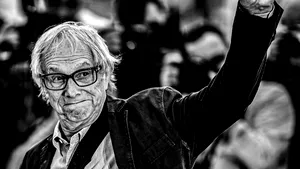 Regizorul Ken Loach cere încetarea violenței în Gaza, în memoria jurnalistei Fatima Hassouna