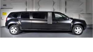 Cum arată prima limuzină Dacia, Dacia Duster Birou Mobil - FOTO