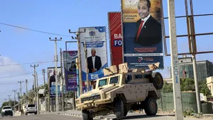 Alegeri prezidenţiale în Somalia. Doar 329 de persoane au voie să voteze în ţara cu o populaţie de 16 milioane UPDATE: Explozii în zona unde are loc votul