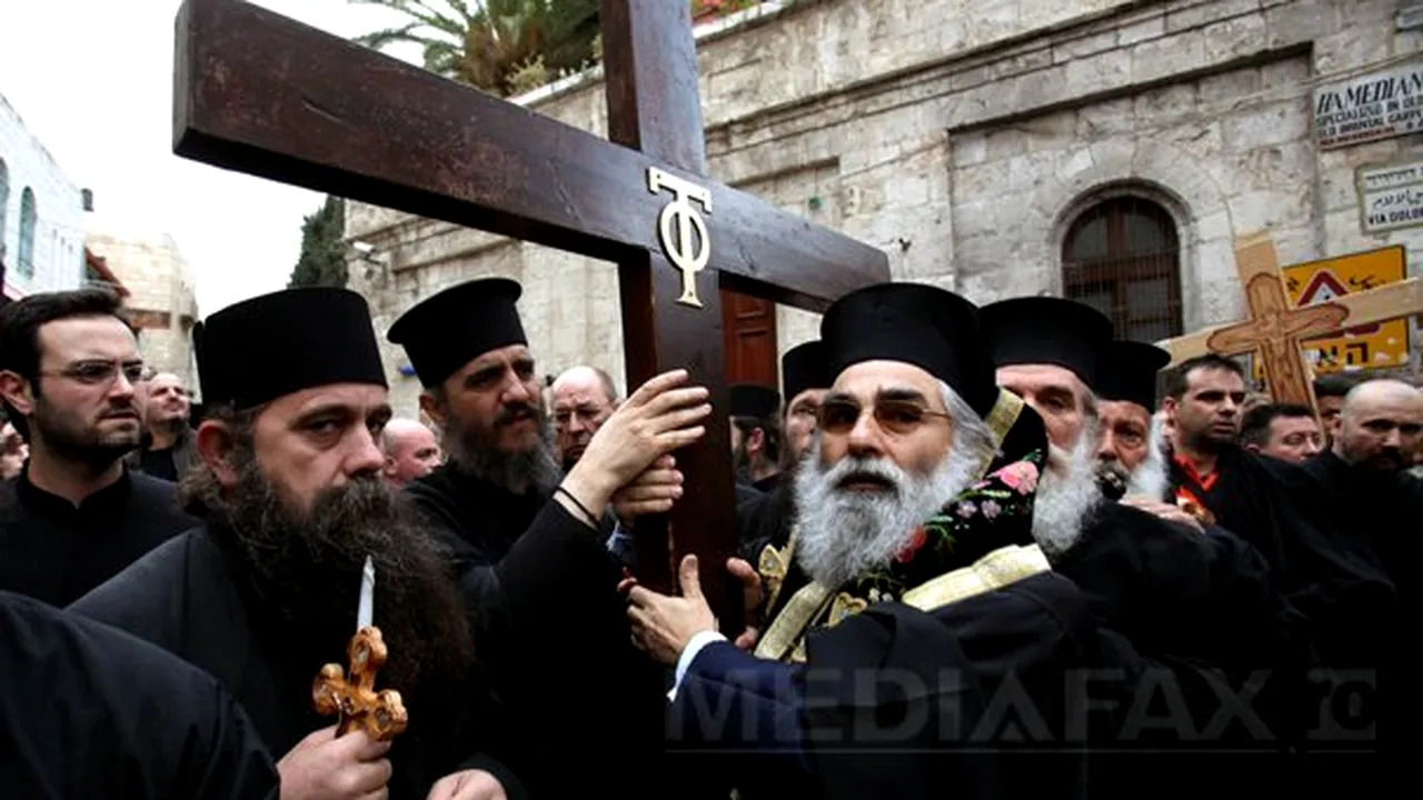 Biserica greacă îşi împarte veniturile cu statul