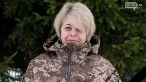 Inna Derusova, „eroină a Ucrainei”: prima femeie care a primit titlu (postmortem)
