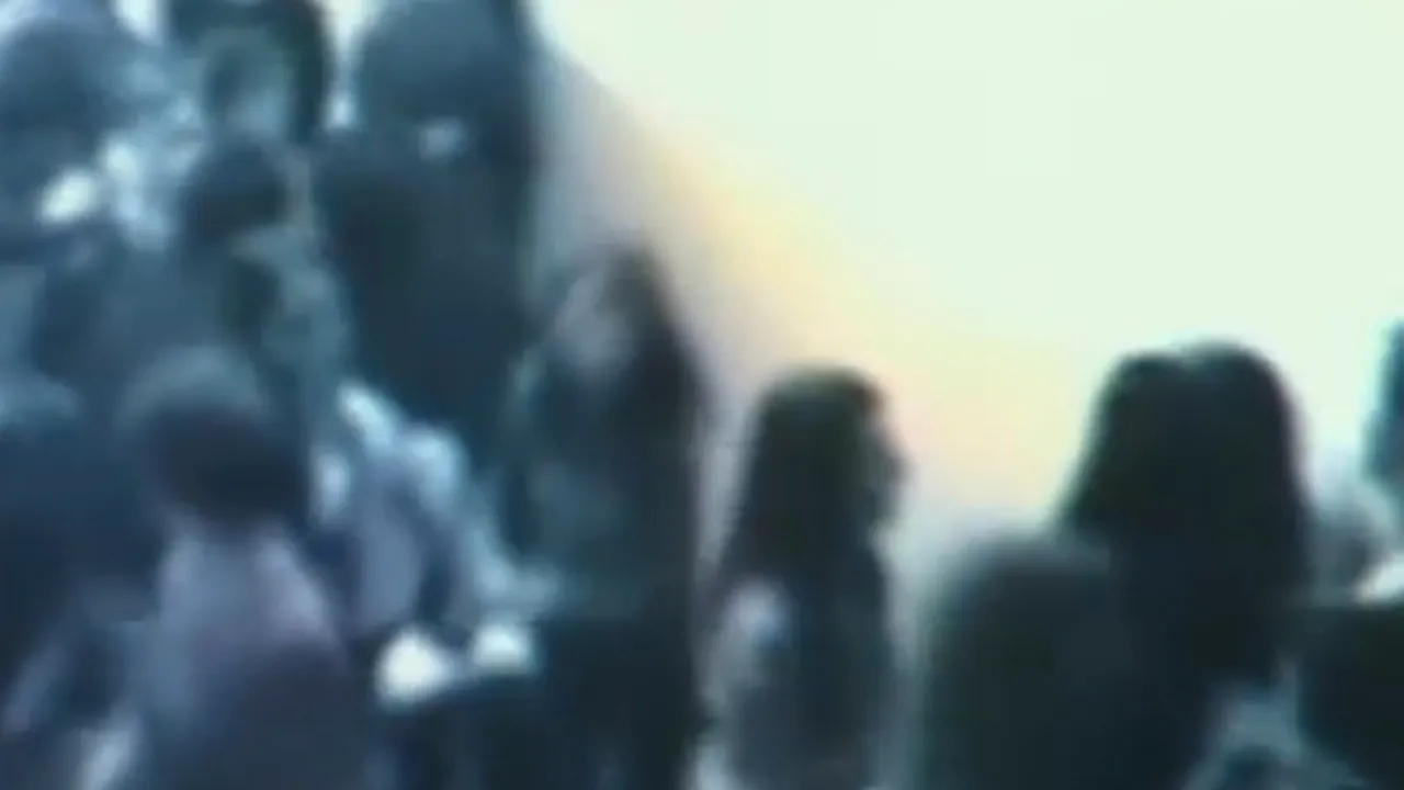 Un elev de 14 ani a murit după ce s-a bătut în clasă cu un coleg, la o şcoală din Filiaşi- IMAGINI CAMERĂ DE SUPRAVEGHERE