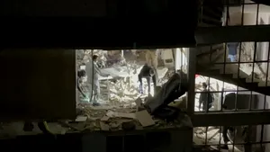 Explozie într-o clădire din Atena. Anchetatorii analizează un posibil act terorist