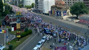 Greva profesorilor. Cel mai mare protest al profesorilor din ultimii ani. Sindicaliştii din Educaţie: Greva continuă / Negocierile de la Guvern au eşuat  / Manifestaţii din Bucureşti au plecat în marş la Palatul Cotroceni, unde nici Iohannis nu i-a putut îndupleca
