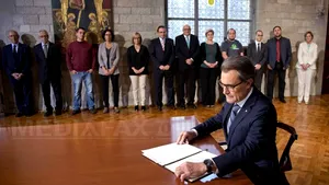 Catalonia convoacă un referendum pentru independenţă, însă Madridul susţine că acesta nu va avea loc
