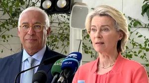 Ursula von der Leyen și António Costa după reuniunea liderilor europeni din Belgia: „Există un sprijin unanim pentru accelerarea uniunii economiilor și investițiilor”