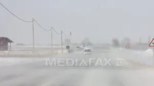 Şcolile şi grădiniţele din judeţul Olt sunt închise din cauza viscolului 