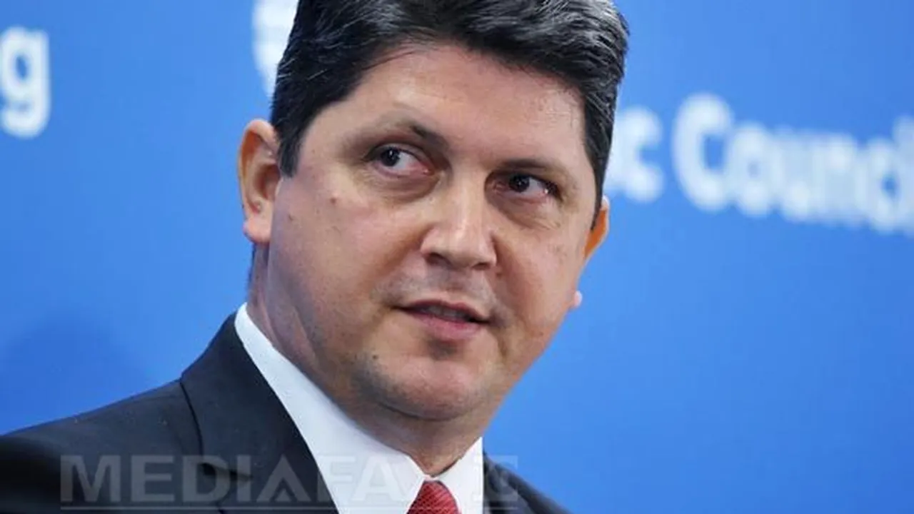 Corlăţean: Avionul în care se afla Rogozin a trecut în mod fraudulos prin spaţiul aerian românesc