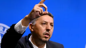 Ministrul Educației respinge revenirea la semestre: „Nu există niciun argument psihopedagogic”