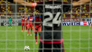 Tehnologia liniei porţii va fi utilizată la finalele Champions League şi Europa League din acest an