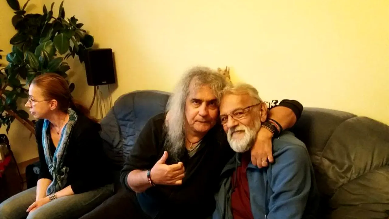 Cântăreţul de muzică folk Adrian Berinde a murit de cancer. Ultima fotografie distribuită de artist