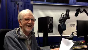 Stephen Moore, una din vocile adaptării radiofonice a ”Ghidului autostopistului galactic”, a murit la 81 de ani